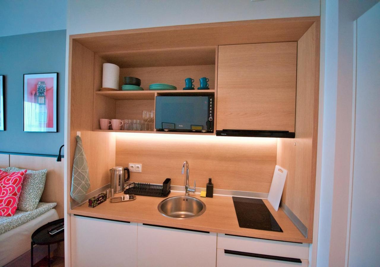 Bk Aparthotel Praga - National Stadium - Comfortable Apartment For 4 People Varsavia Esterno foto